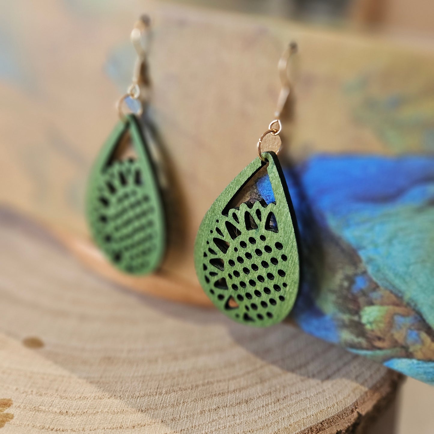 Wooden Flower Inpo Earrings Green