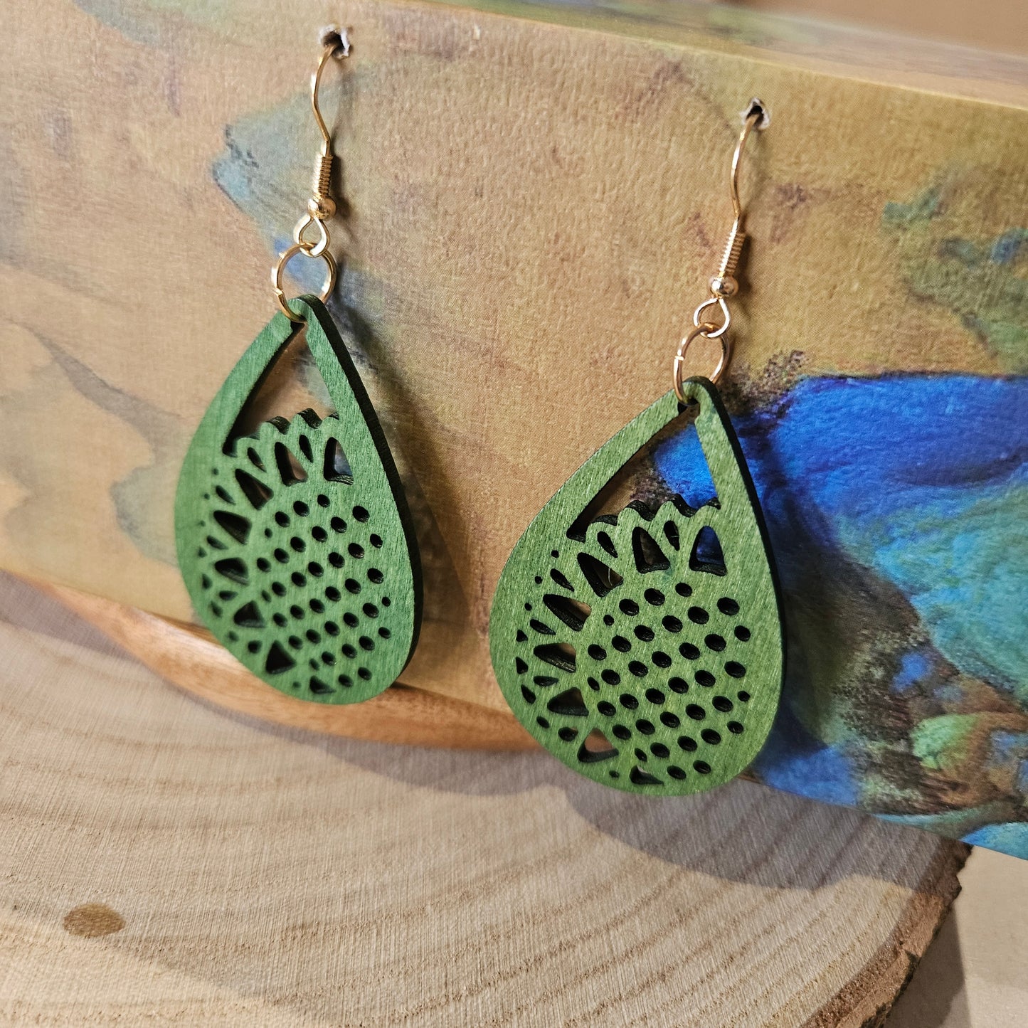 Wooden Flower Inpo Earrings Green