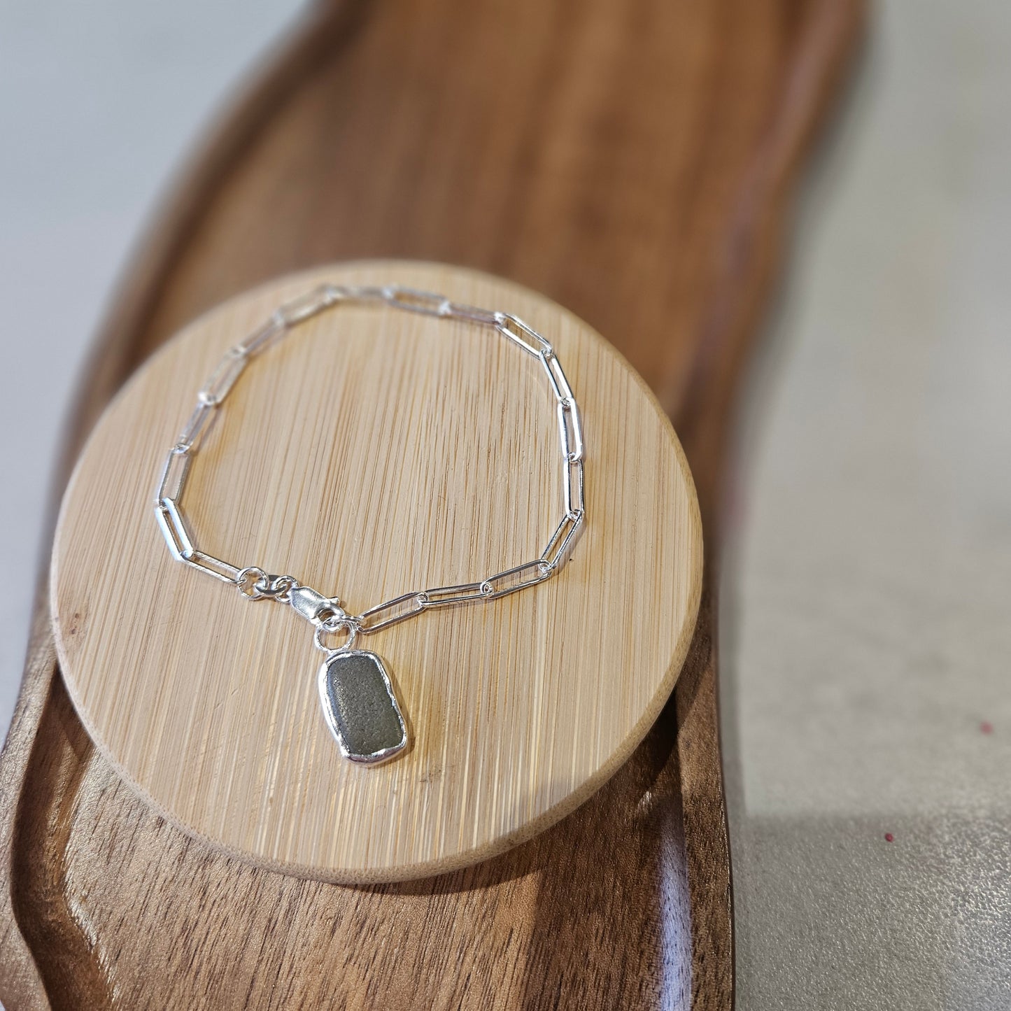 Sea Glass / Silver link bracelet
