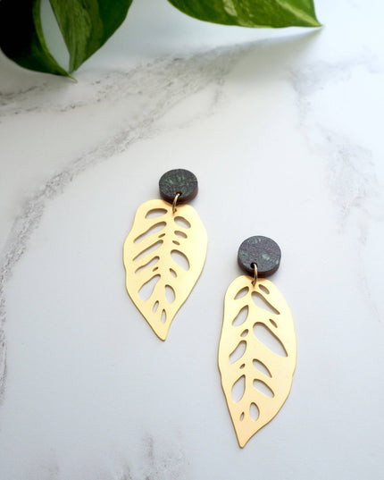 Gold Monstera Obliqua Drop Earrings