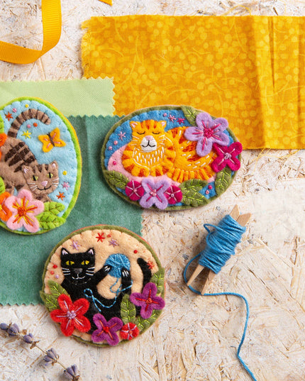 Black Cat Felt Craft Brooch Kit | Beginner Craft Kit