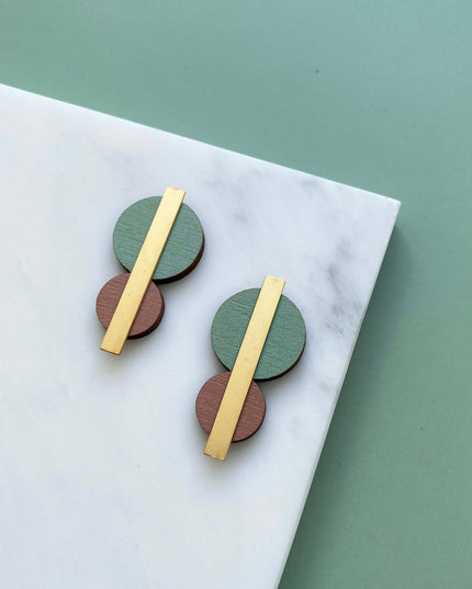 Colour Combo Geometric Circle Studs - Orange & Cream