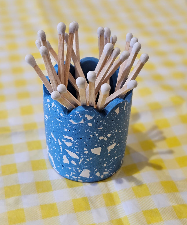 Scalloped Terrazzo Match Pot  *Blue*
