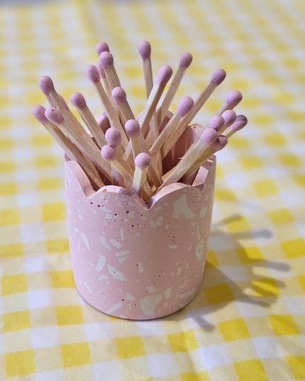 Scalloped Terrazzo Match Pot  *Pink*