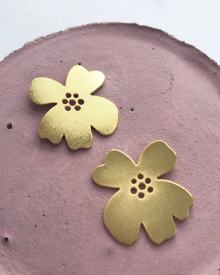 Minimal Gold Flower Stud Earrings