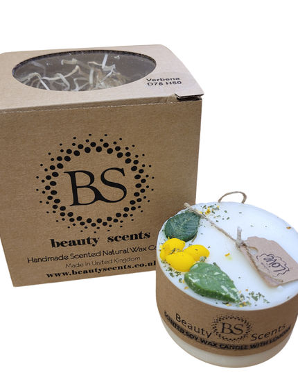 Handcrafted candle with Lemongrass