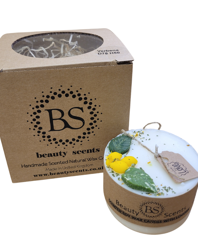 Handcrafted candle with Lemongrass