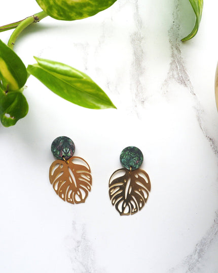 Monstera Leaf Drop Earrings - Gold
