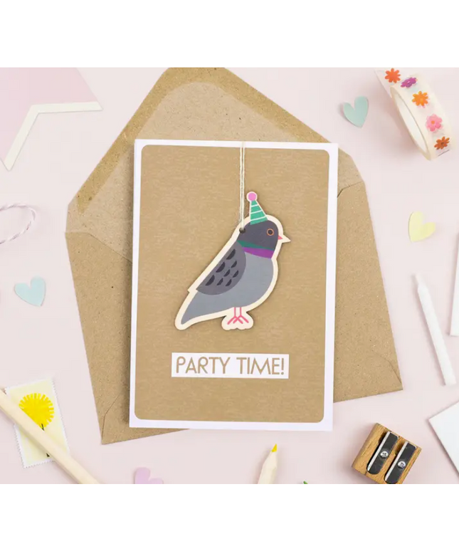 Birthday Pigeon Card with Decoration