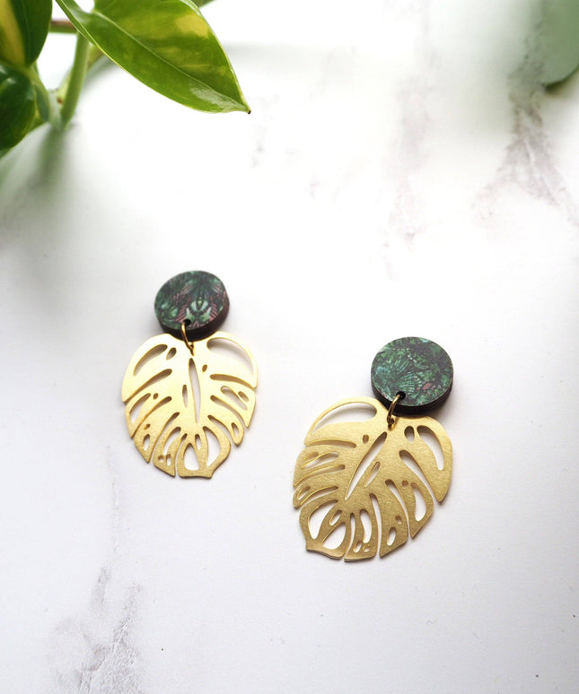 Monstera Leaf Drop Earrings - Gold