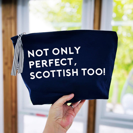 Scottish Too Large Pouch - Navy