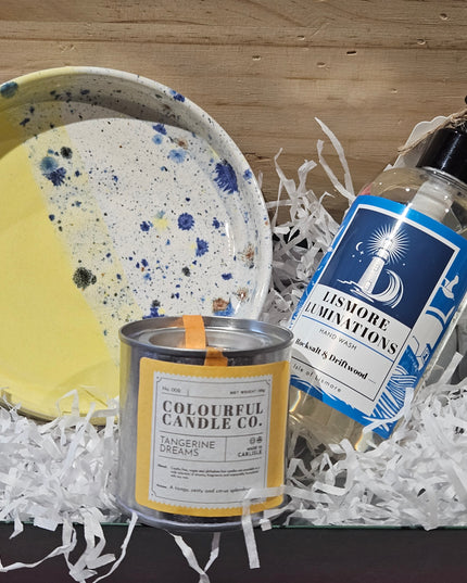 The Thoughtful Gift / Yellow