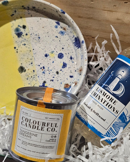 The Thoughtful Gift / Yellow