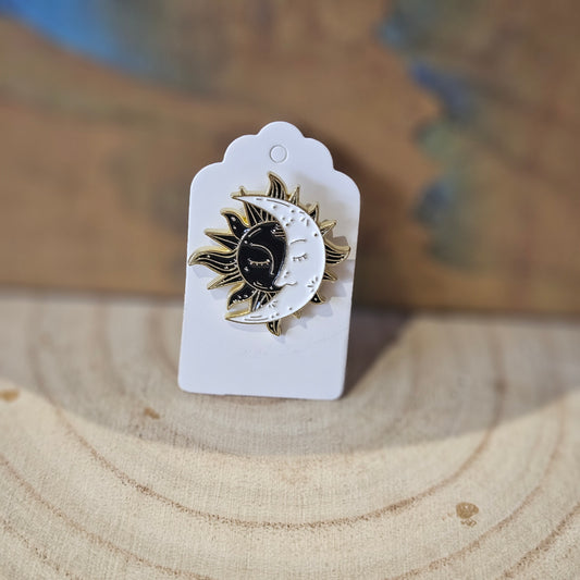 Sun&Moon * Enamel Metal Pin